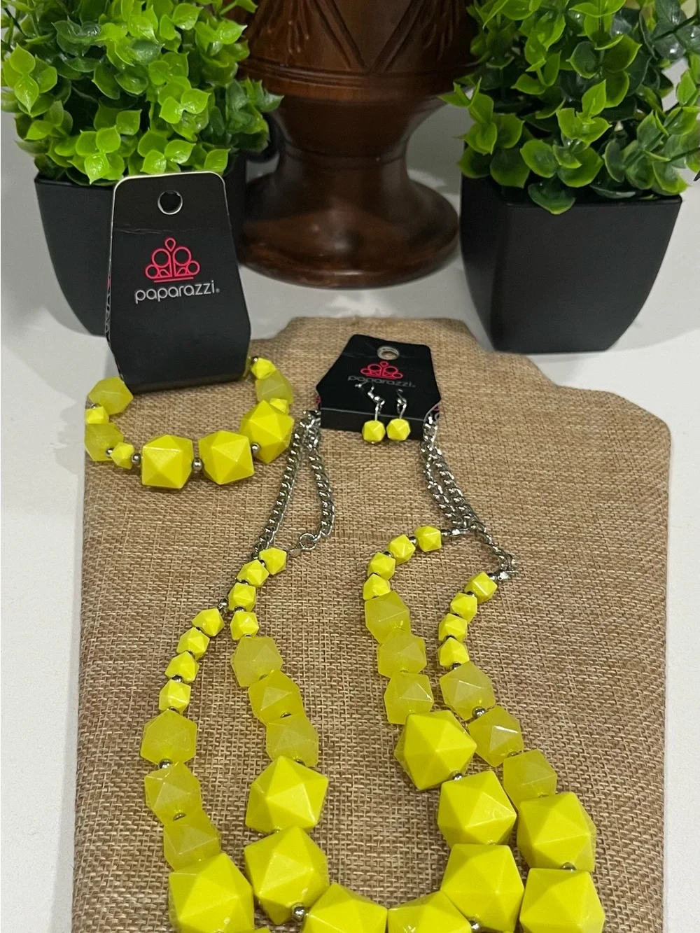 paparazzi Bright Yellow Geometric Bead Necklace Set